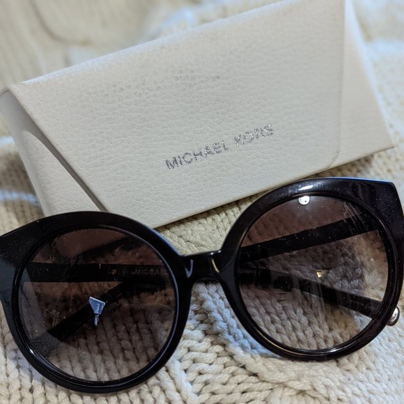 Michael Kors Adelaidei sunglasses - Picture 1 of 6